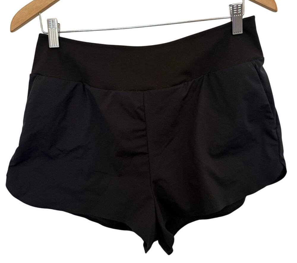 Uniqlo Black Ultra Stretch Active Running Shorts Size XL Athleisure Workout NEW